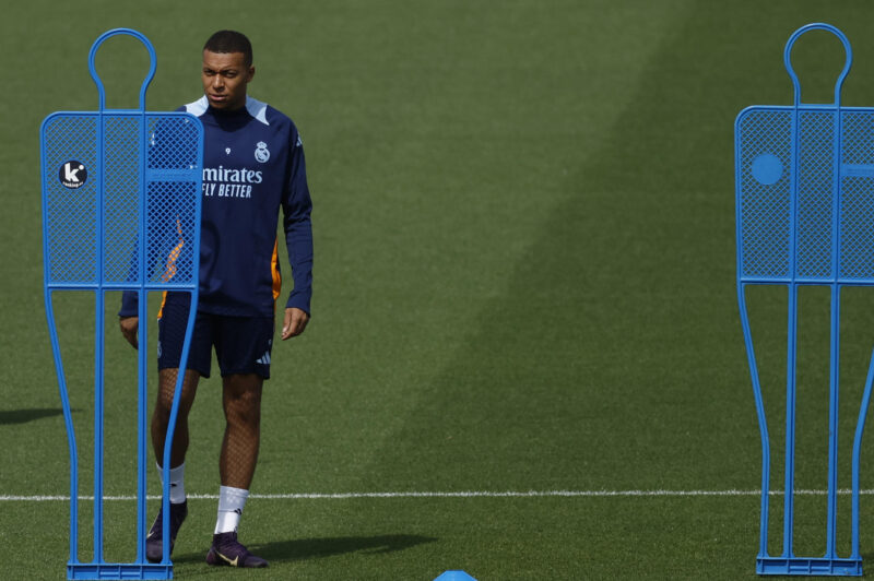 Fotografía de archivo del 17/05/2025 del delantero del Real Madrid Kylian Mbappé. EFE/Mariscal