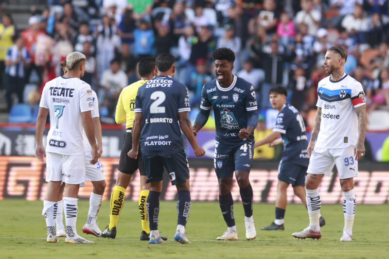 Cádiz anota y asiste en victoria de Pachuca 3-0 sobre Monterrey