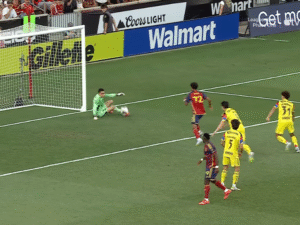 América rescata un punto tras agónica tanda de penaltis