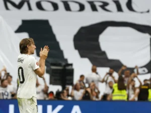 Luka Modric dispara la venta de camisetas en el Bernabéu