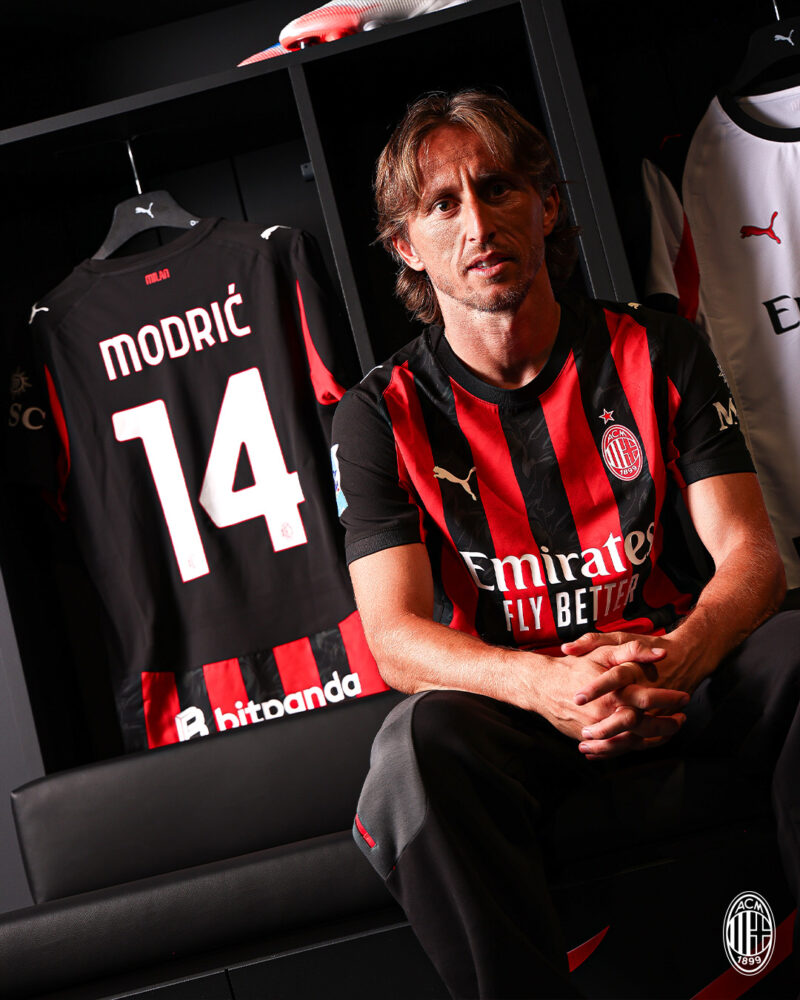 Modrić usará el 14 en el Milan hasta 2026, con opción de un año más