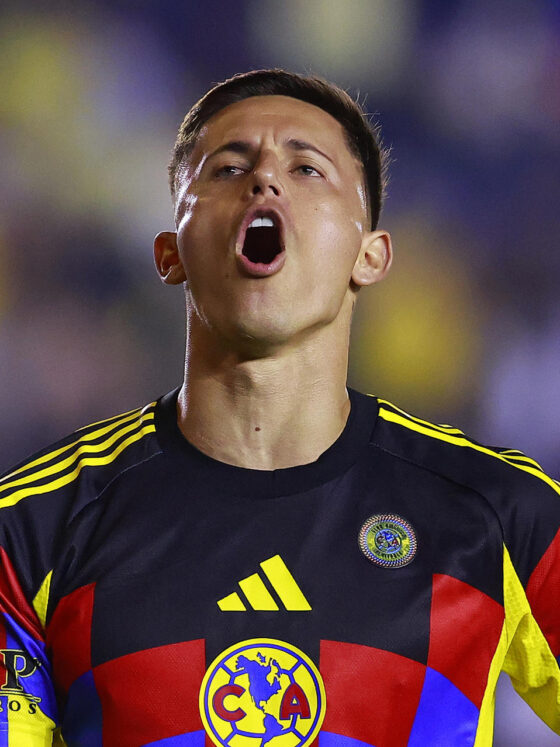 Brian Rodríguez del América festeja un gol durante un juego por la jornada 2 del torneo Apertura 2025 de la Liga MX, en el estadio Ciudad de los Deportes en Ciudad de México (México). EFE/Sáshenka Gutiérrez