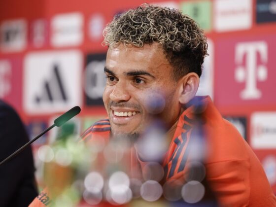 El colombiano Luis Díaz, durante su presentación como jugado del Bayern Múnich. EFE/EPA/MICHAELA STACHE