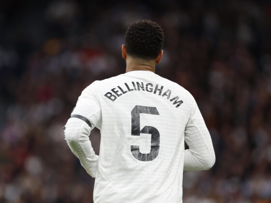 El centrocampista del Real Madrid Jude Bellingham durante el partido de la jornada 27 de LaLiga EA Sports entre el Real Madrid y el Rayo Vallecano en el Santiago Bernabéu. EFE/ (Archivo) Mariscal