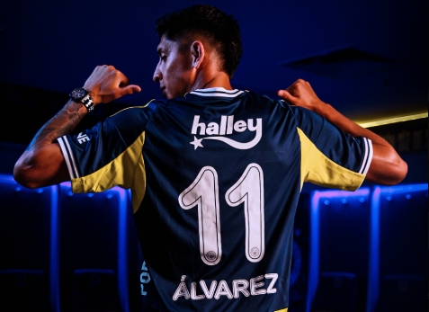 Edson Álvarez Fenerbache
