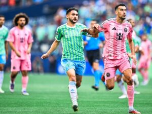Jugadores de Seattle Sounders celebran el título de la Leagues Cup 2025 tras vencer a Inter Miami