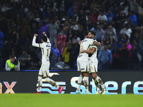 Pumas celebrando el gol ante Necaxa en la jornada 4 de Liga MX. | Foto tomada de X de @PumasMX