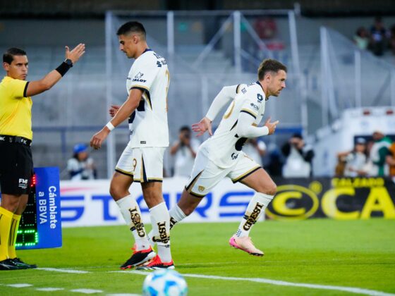 Aaron Ramsey debutando con los Pumas en el duelo ante Puebla de la jornada 6 del Apertura 2025. | Foto tomada de X de @PumasMX