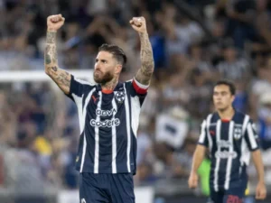 Sergio Ramos festeja victoria de Monterrey