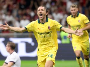 El jugador del AC Milan Luka Modric celebra el 1-0 durante el partido de la Serie A que han jugado AC Milan y Bologna FC 1909, en Milan, Italia. EFE/EPA/MATTEO BAZZI