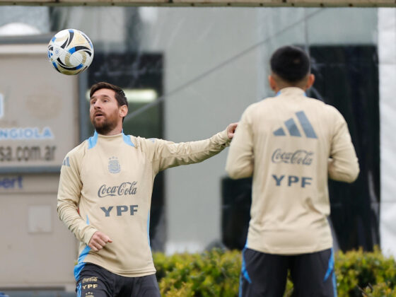 El jugador Lionel Messi durante un entrenamiento. EFE/ Juan Ignacio Roncoroni