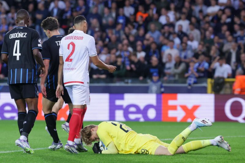 El portero del Brujas Nordin Jackersdurante el partido de la fase liga de la UEFA Champions League league que han jugado Club Brugge y AS Monaco en Brujas, Bélgica. EFE/EPA/OLIVIER MATTHYS