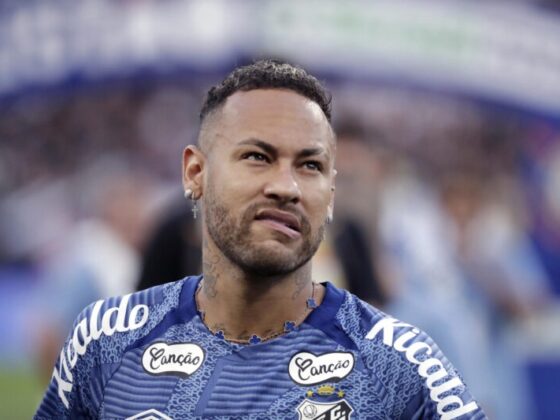 Neymar, jugador del Santos de Brasil