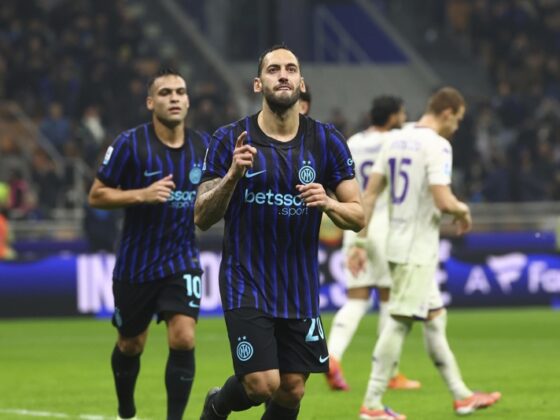 Doblete de Çalhanoğlu y goleada del Inter de Milán Doblete de Çalhanoğlu y goleada del Inter de Milán