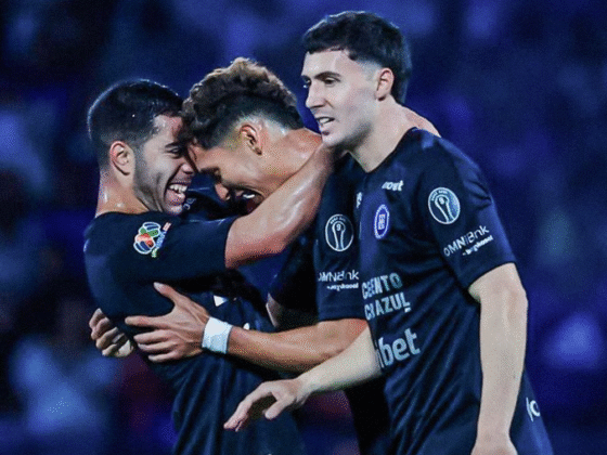 Cruz Azul 2 - 0 Monterrey: Resultado, resumen y estadísticas Jugadores de Cruz Azul celebrando el gol ante Monterrey. / X: @CruzAzul