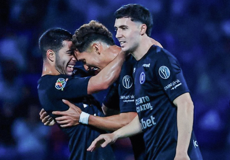 Cruz Azul 2 - 0 Monterrey: Resultado, resumen y estadísticas Jugadores de Cruz Azul celebrando el gol ante Monterrey. / X: @CruzAzul