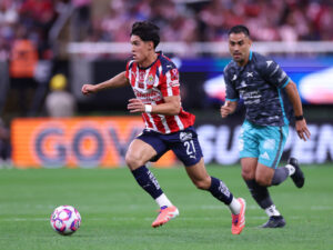 Chivas vs. Mazatlán, correspondiente a la jornada 13 del Apertura de la Liga MX 2025. / X: @Chivas
