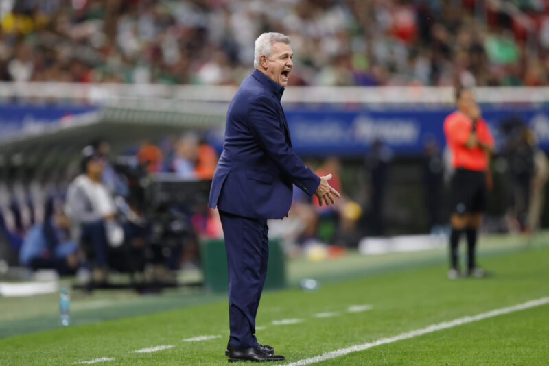 Javier Aguirre, seleccionador de México, durante el amistoso ante Ecuador en el Estadio Akron, en Guadalajara. EFE/Francisco Guasco