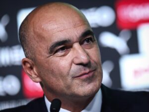 El seleccionador del equipo portugués, el español Roberto Martínez, declaró que Portugal tiene la misión de ganar el Mundial por Diogo Jota. EFE/EPA/RODRIGO ANTUNES