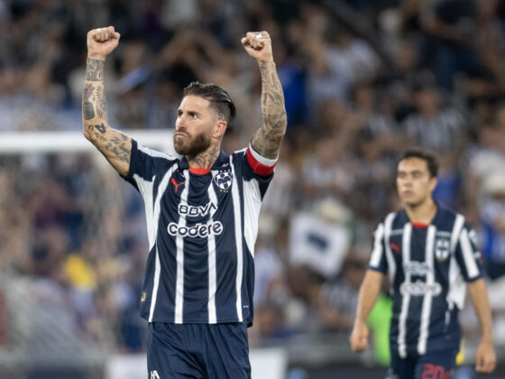 Sergio Ramos de Rayados festeja al final de un juego celebrado en el estadio BBVA de la ciudad de Monterrey (México). Imagen de archivo. EFE/Miguel Sierra