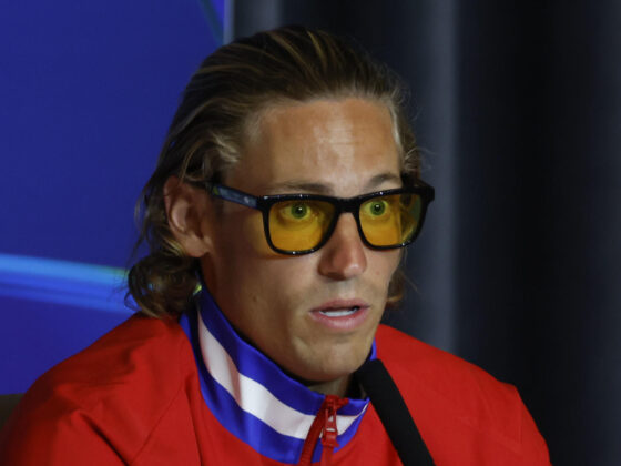 Fotografía de Juanjo Martín, en la que puede verse en una imagen del pasado 29 de septiembre al centrocampista del Atlético de Madrid Marcos Llorente durante una rueda de prensa. EFE