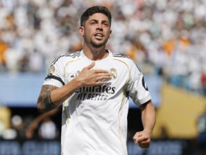 El uruguayo Fede Valverde, segundo capitán del Real Madrid en foto de archivo de ERIK S. LESSER. EFE/EPA/