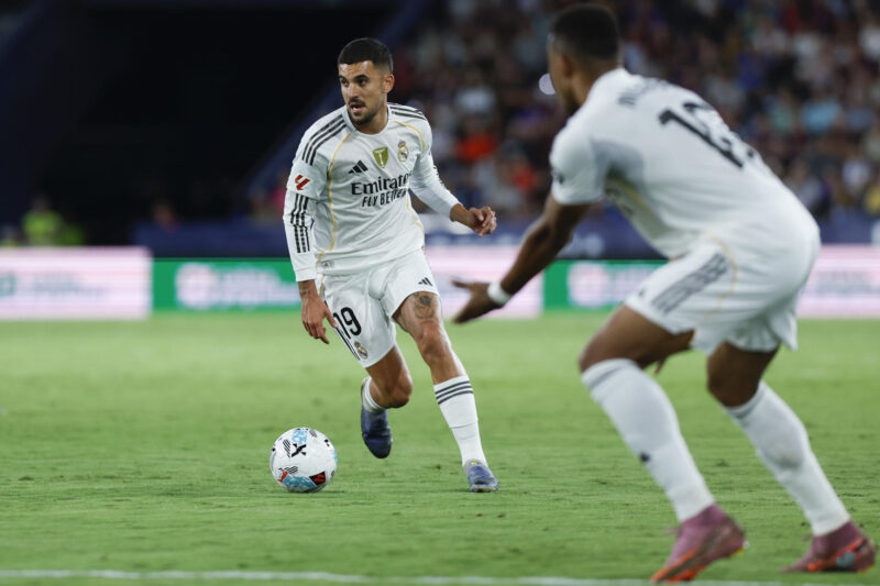Jorge Ramos y Banda: Real Madrid quiere reafirmar su poder El centrocampista del Real Madrid Dani Ceballos (i). EFE/Biel Alino