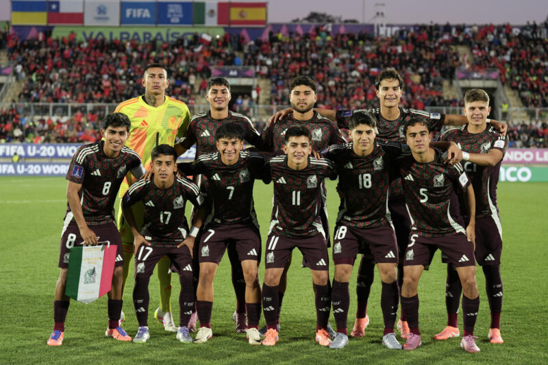 Selección de México que compite en el Mundial Sub-20 de Chile. EFE/Adriana Thomasa