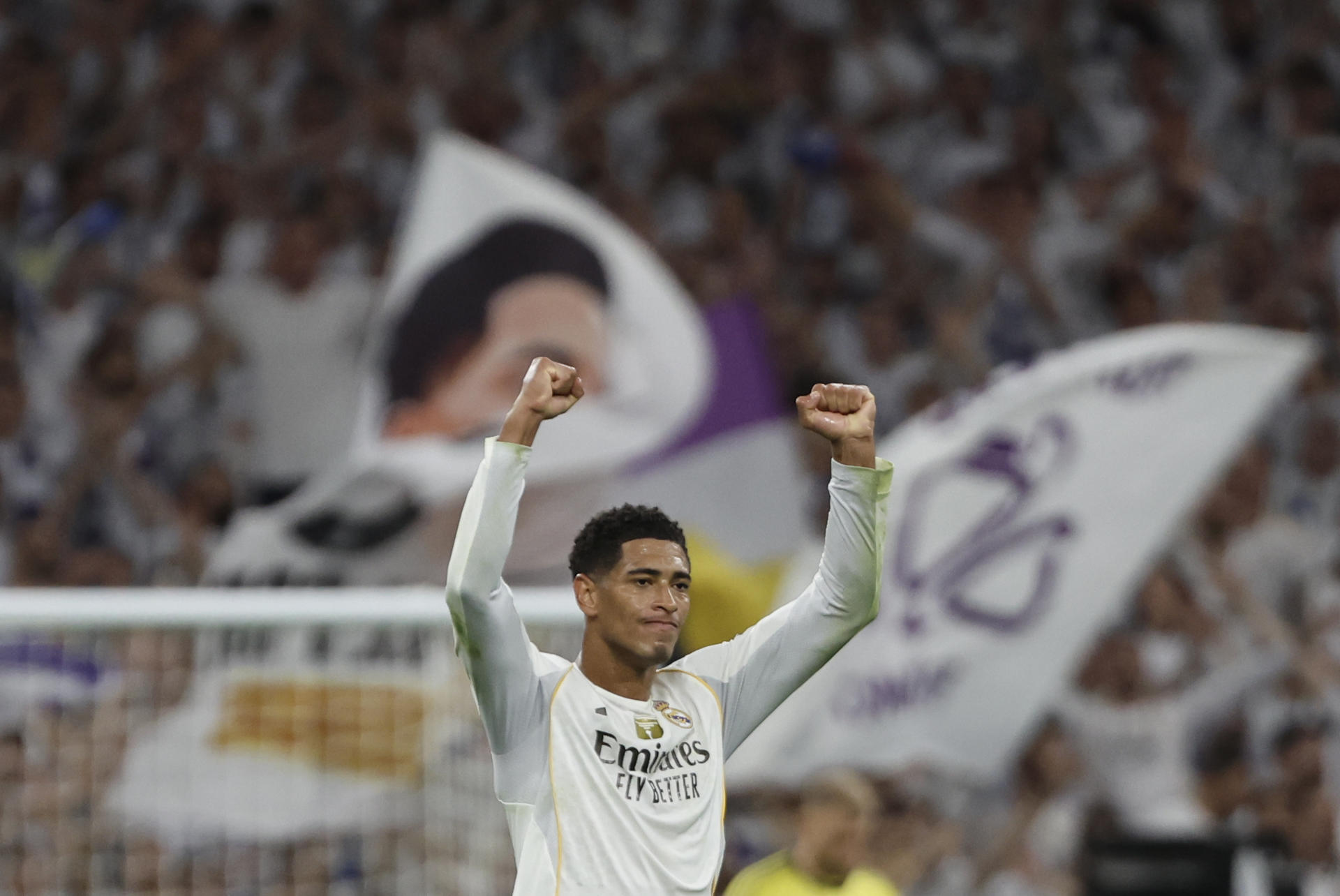El Clásico entre la sanidad del Madrid y la crisis de bajas del Barça El centrocampista del Real Madrid Jude Bellingham celebra tras marcar ante la Juventus, durante el partido de la tercera jornada de la Liga de Campeones que Real Madrid y Juventus disputaron en el estadio Santiago Bernabéu. EFE/Sergio Pérez