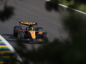 Lando Norris gana el Sprint; Piastri abandona y pierde opciones