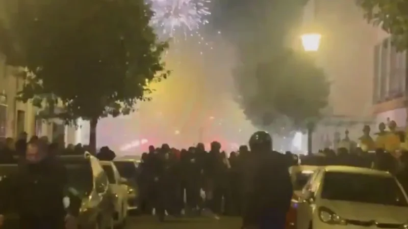 14 detenidos tras una violenta pelea entre ultras de Sevilla y Betis