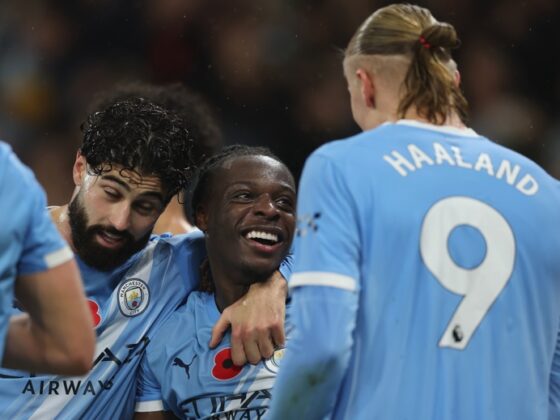 Manchester City golpea con autoridad y desata la crisis del Liverpool