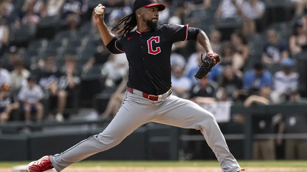 El lanzador dominicano Emmanuel Clase