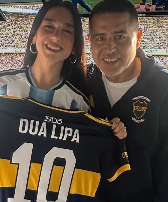 Dua Lipa en la Bombonera