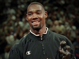 Rodney Rogers con los Phoenix Suns. / X: @NBA