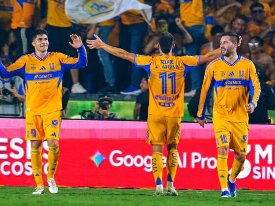 Tigres goleó 5-0 a Xolos y remontó la eliminatoria para clasiicar a semifinales. / X: @TigresOficial