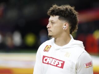 Patrick Mahomes, mariscal de campo de los Chiefs. EFE/EPA/ERIK S. LESSER