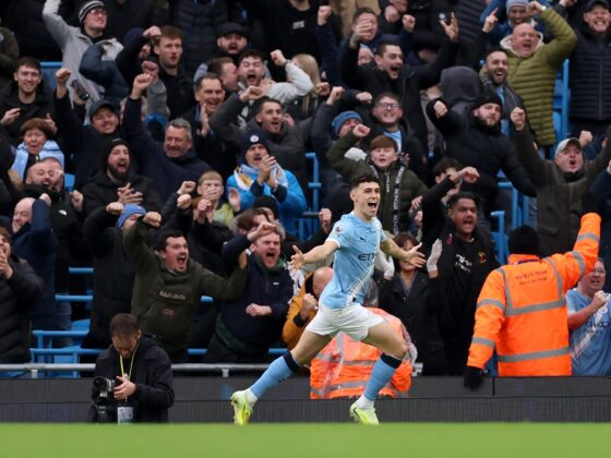El jugador del City Phil Foden celebra un gol durante el partido de la Premier League que han jugado Manchester City y Leeds United en Manchester, Reino Unido. EFE/EPA/ADAM VAUGHAN