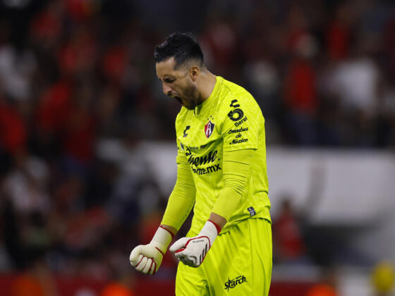 Camilo Vargas de Atlas celebra un gol en un partido de la Liga MX entre Atlas y Guadalajara en el Estadio Jalisco en Guadalajara (México). Imagen de archivo. EFE/ Francisco Guasco
