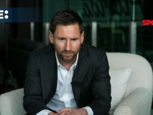 Leo Messi habló sobre cómo visualiza su regreso a Barcelona y al nuevo Camp Nou. Foto: EFE