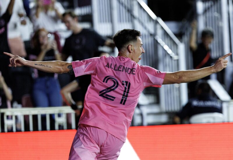 El Inter de Miami y Leo Messi destrozan al Cincinnati con un 0-4 Tadeo Allende celebra un gol para el Inter Miami en el partido ante el Nashville en el Chase Stadium en Fort Lauderdale. EFE/EPA/CRISTOBAL HERRERA-ULASHKEVICH