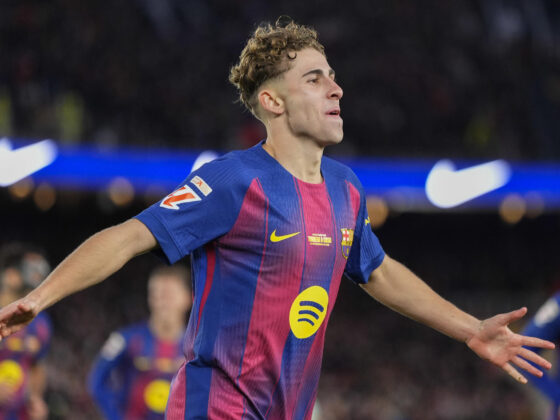 El centrocampista del Barcelona Fermín López celebra el tercer gol de su equipo durante el partido de la pasada jornada de LaLiga ante el Athletic Club, en el Camp Nou. EFE/ Siu Wu