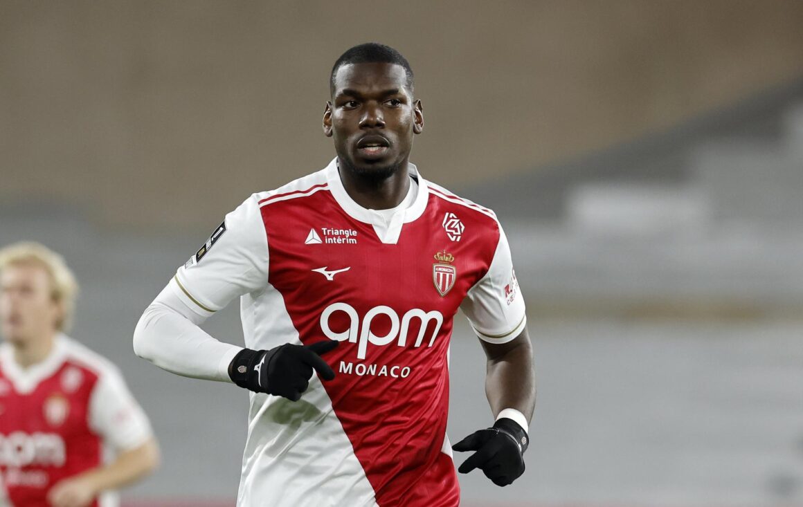 Paul Pogba, AS Monaco, durante el partido de la Ligue 1 que han jugado AS Monaco y Paris Saint-Germain FC, en Mónaco.. EFE/EPA/SEBASTIEN NOGIER