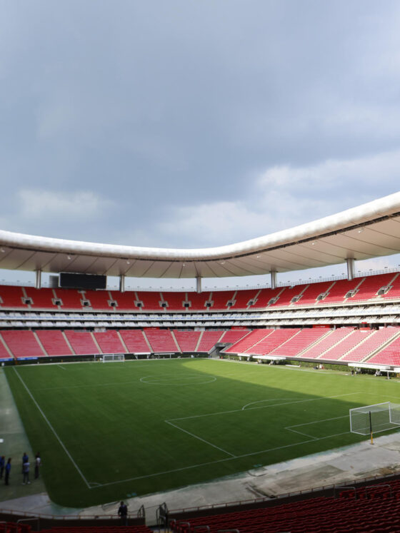 Fotografía de Francisco Guasco, en la que puede verse en una imagen del 22 de julio de 2025 el estadio de fútbol de Guadalajara. EFE