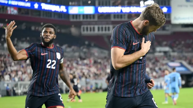 Jugadores de Estados Unidos celebrando un gol ante Uruguay. Foto: Pulso