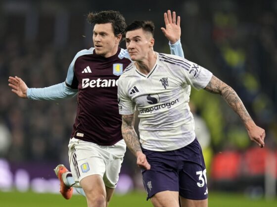 El Manchester United jugaba bien pero las bajas se notaron