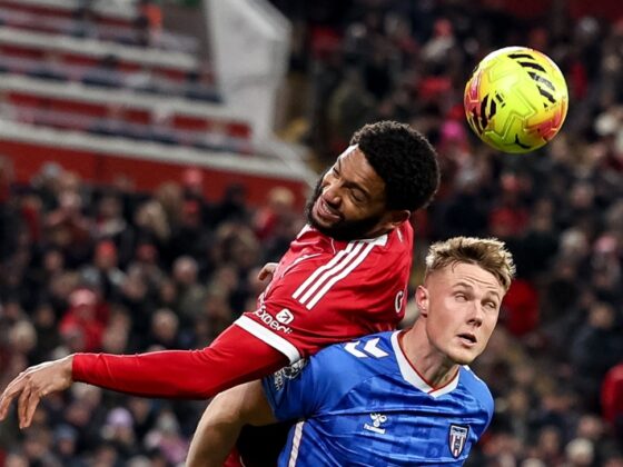 Liverpool sigue sin levantar pero saca el empate al Sunderland