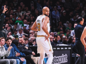 Un arreón en el último cuarto da a Celtics la victoria ante los Heat