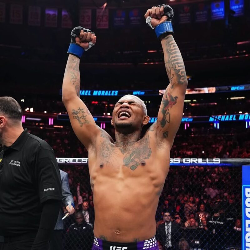 Lo mejor del deporte en 2025: Resumen, campeones, récords y más Michael Morales celebrando su victoria ante Sean Brady. Instagram: @miichaelufc