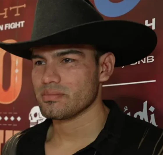 Gilberto “Zurdo” Ramírez, monarca universal de peso Crucero